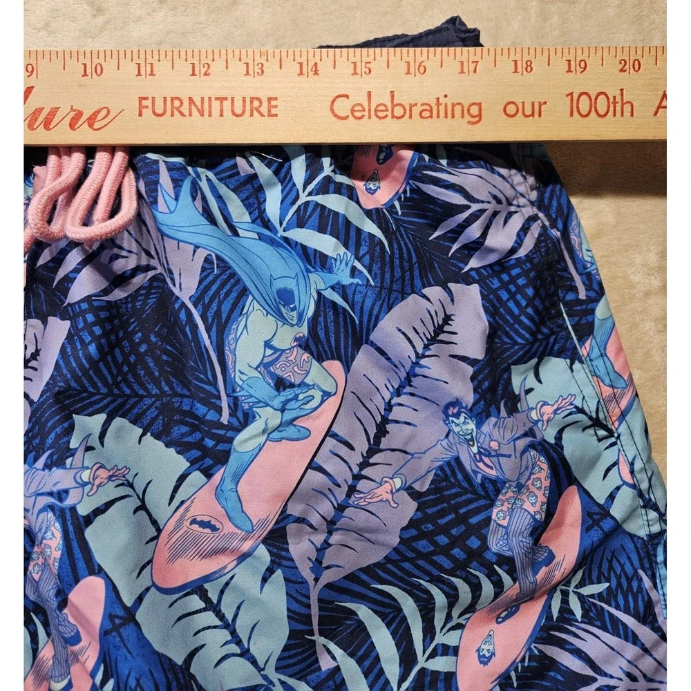 Batman Surf Swim Trunks Mens XL Tropical Joker Board‎ Shorts DC Comics Beach
